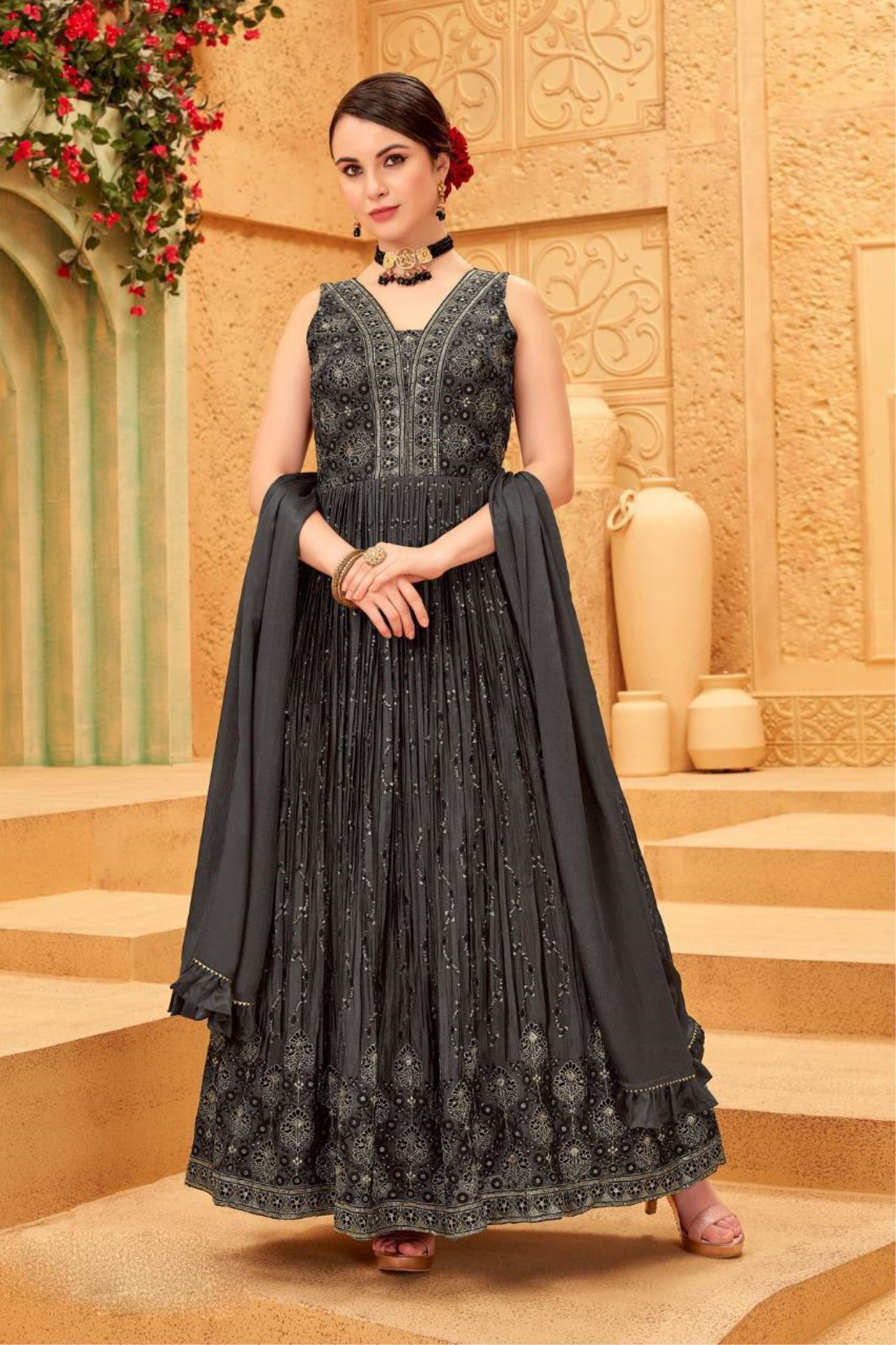 Black Colour Georgette Party Wear Gown With Long Printed Shrug | Kothari  Sons