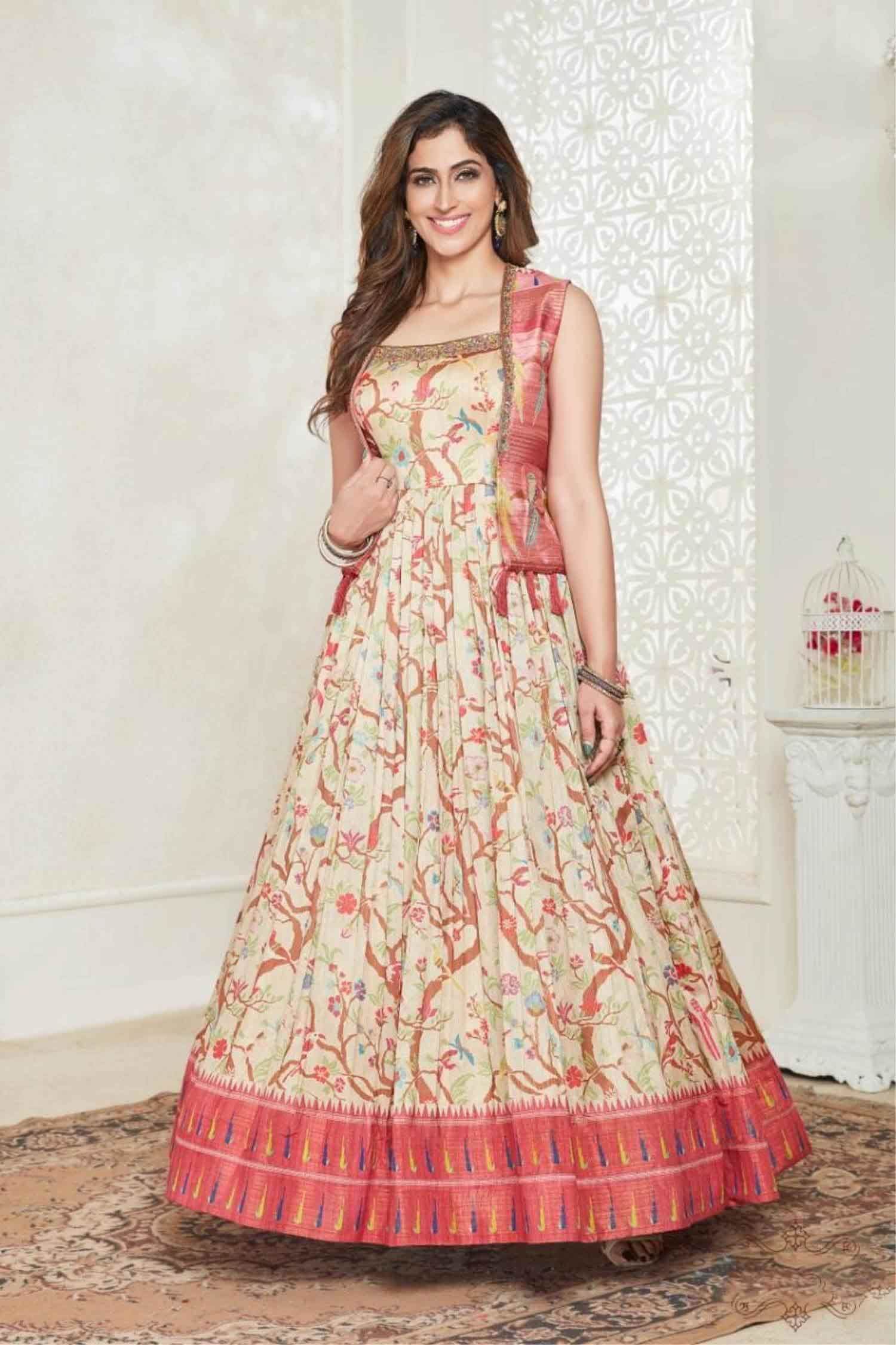 Xl A LINE FLARED INDIAN PROM DRESSES EVENING BEIGE GOWN OF SATI at Rs  300/piece in Surat
