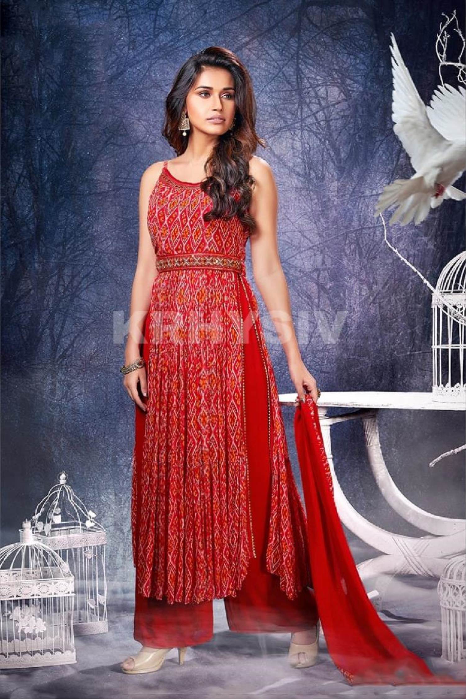 Karisma Kapoor Grey Resham Work Floor Length Anarkali Suit 38932