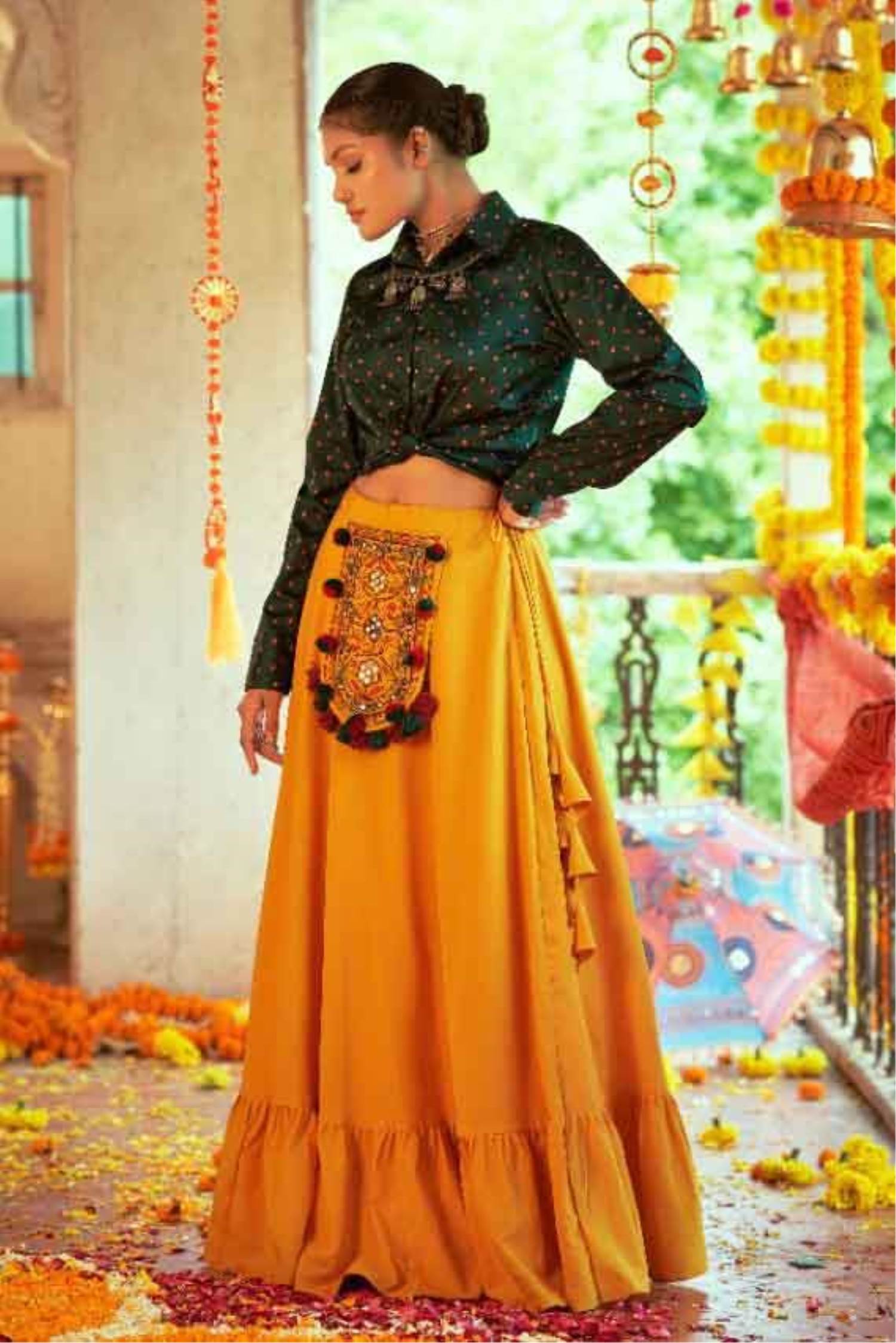 How To Wear Orange Skirts  30 Outfit Ideas