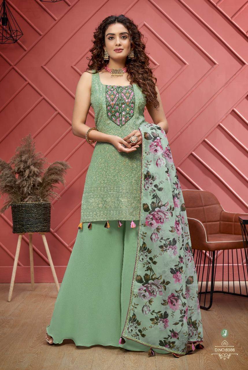 💕Explore the best Indian wedding dresses online At Punjaban Designer  Boutique. | Western dresses, Western dresses for girl, Best indian wedding  dresses