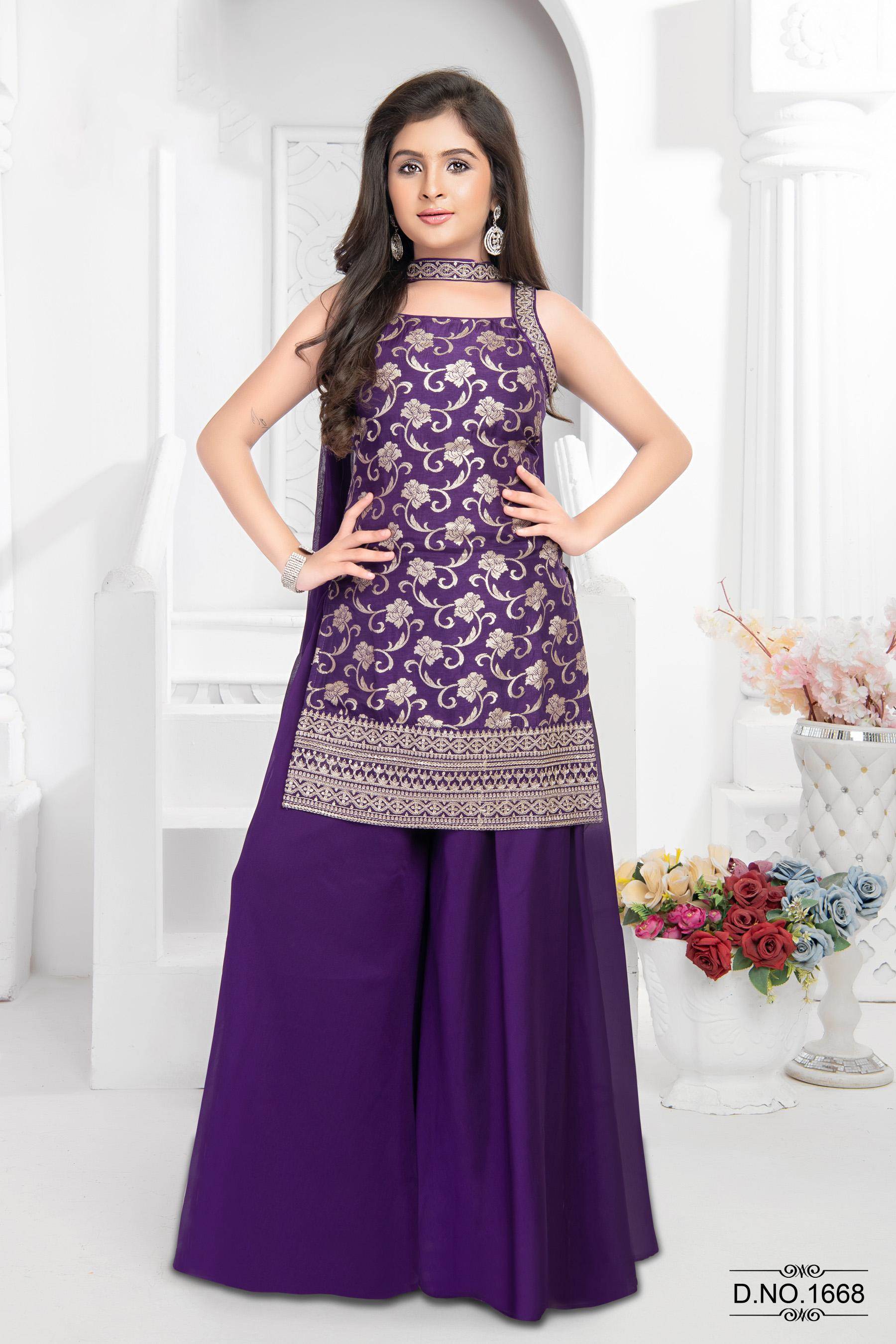 New Designer Pakistani Style Purple Color Salwar Suit