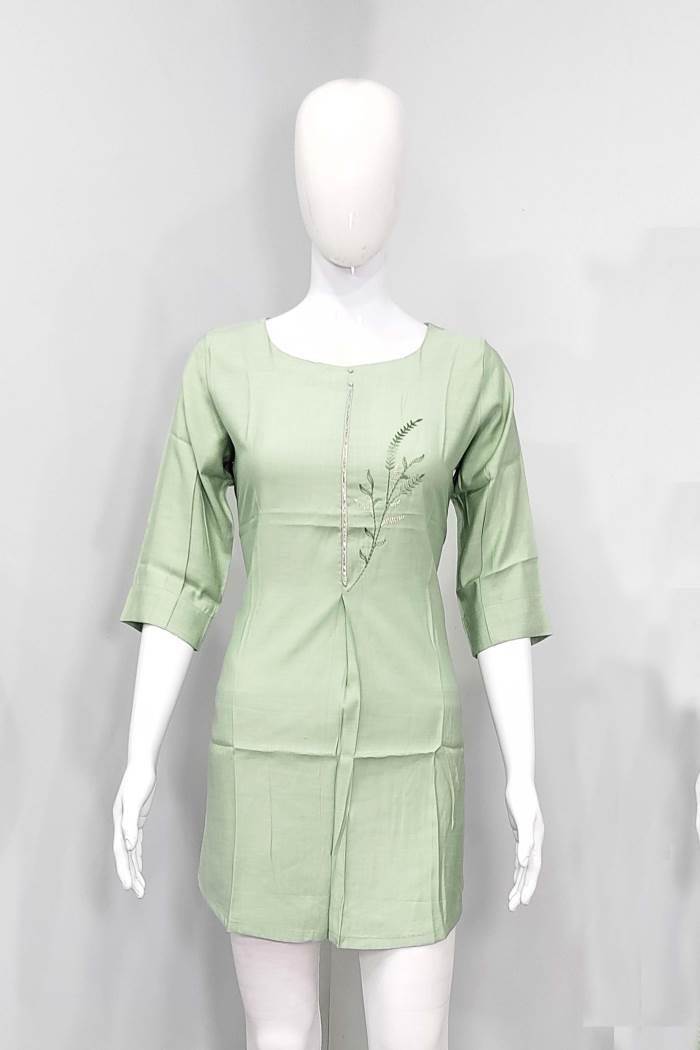 Pista Color Casual Wear Short Kurti