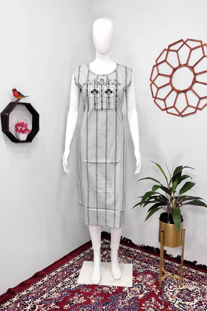 Grey Color Casual Wear Straight Kurti
