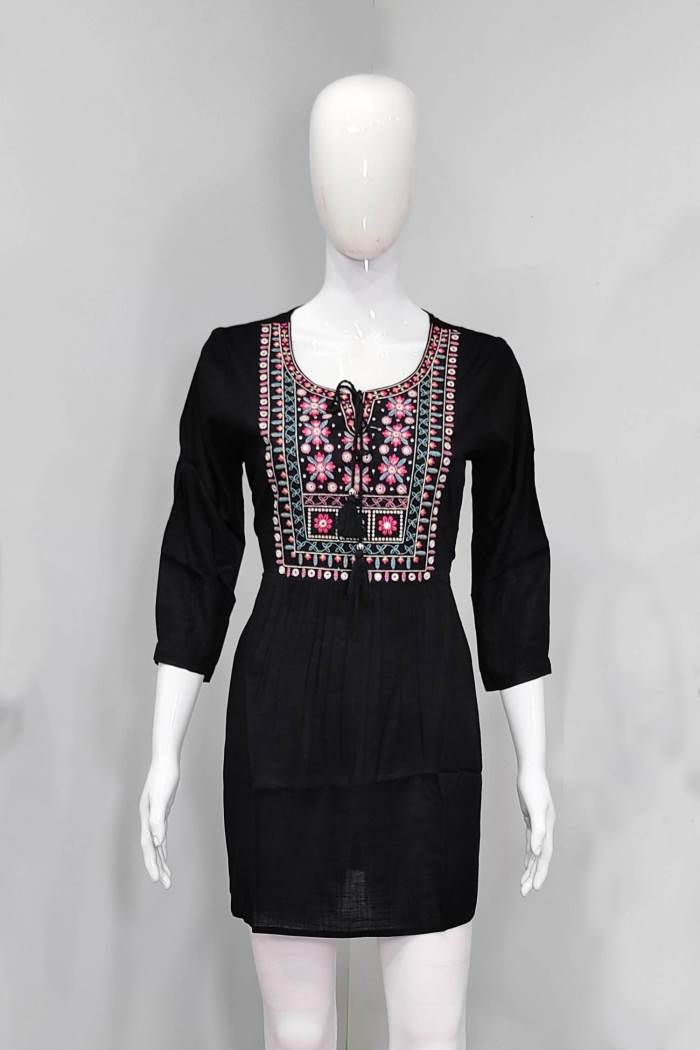 Black Color Casual Wear Short Kurti