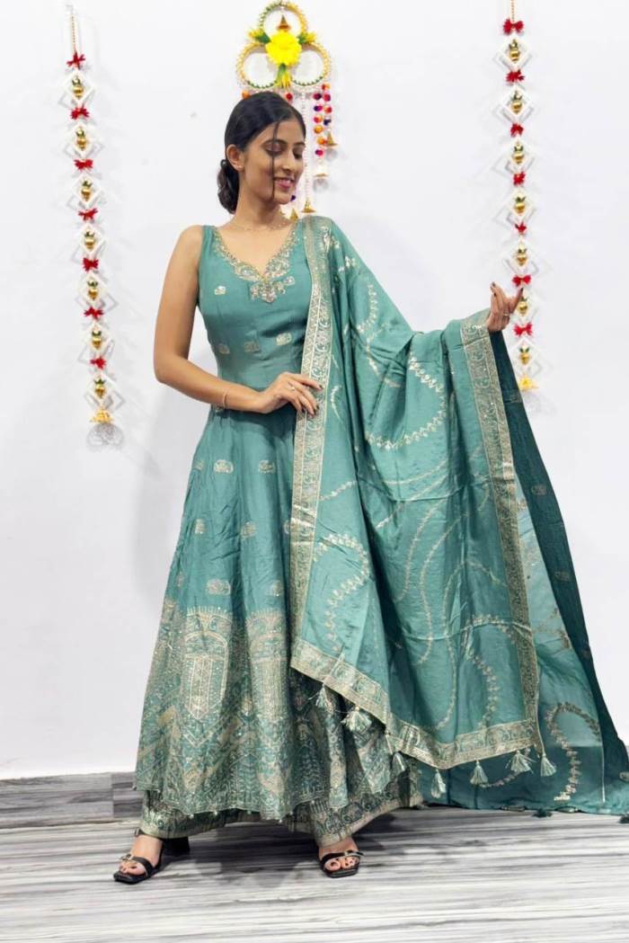 Green Color Party Wear Designer Indo-Western Plazo Suit