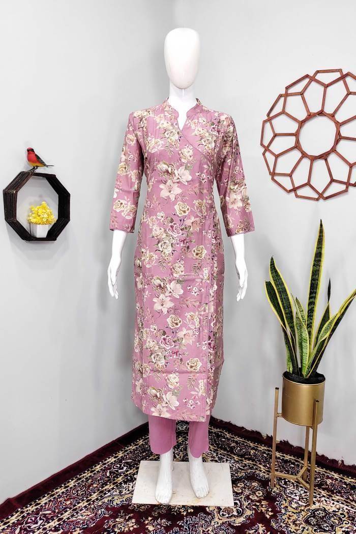 Ladies Simple Kurti at Rs 796/piece | Cotton Embroidered Kurti in Ahmedabad  | ID: 24539990648