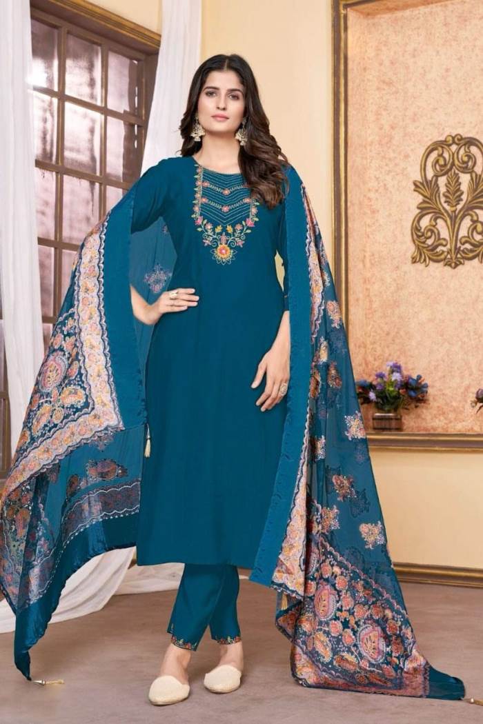 Blue Color Casual Wear Designer Kurti Set