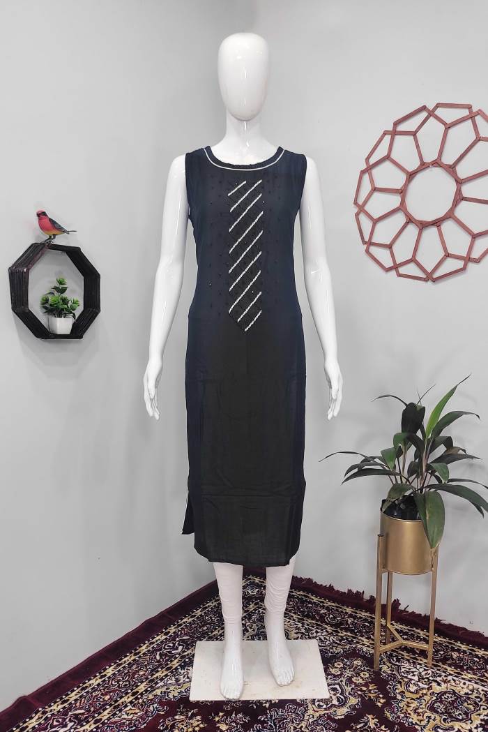Black Color Casual Wear Straight Kurti