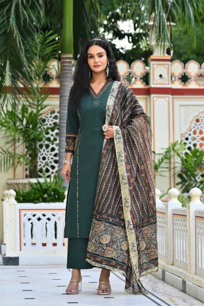 Bottel Green Color Casual Collection Kurti Set