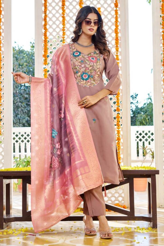 Choclate Color Casual Collection Kurti Set